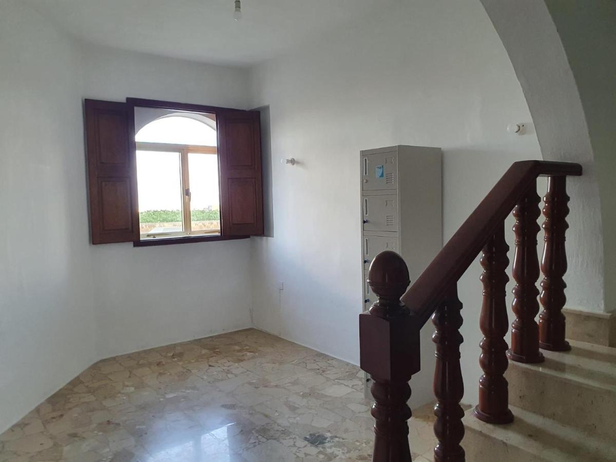 Żebbuġ Oleander Butts Inn المظهر الخارجي الصورة